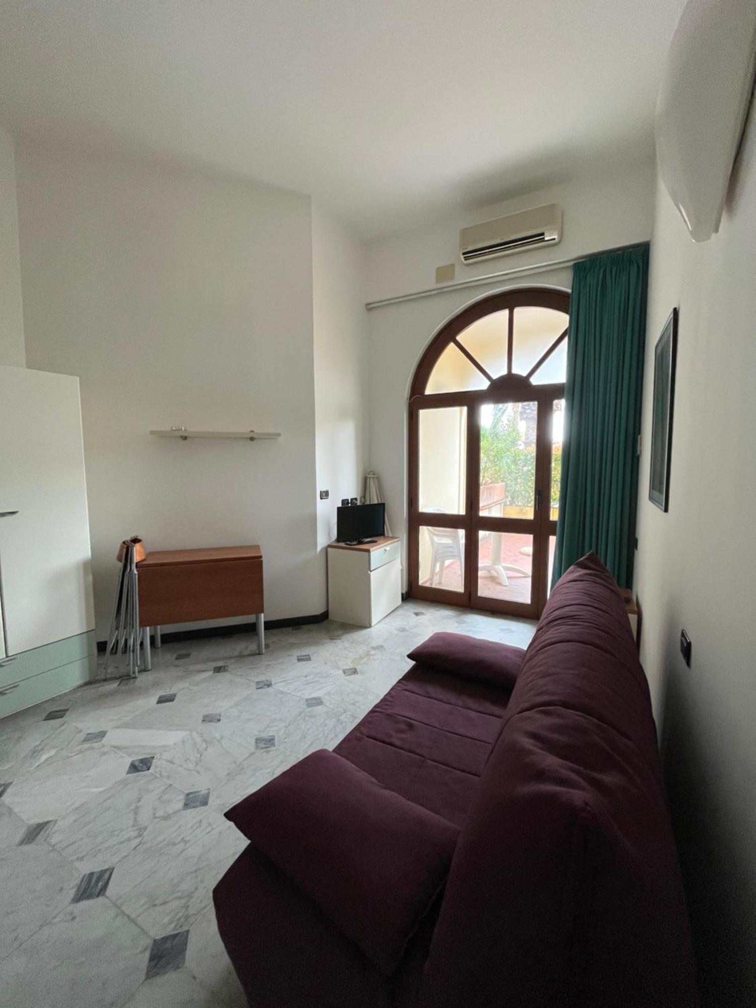 Residence Pian Dei Boschi ปิเอตราลิกูเร ภายนอก รูปภาพ