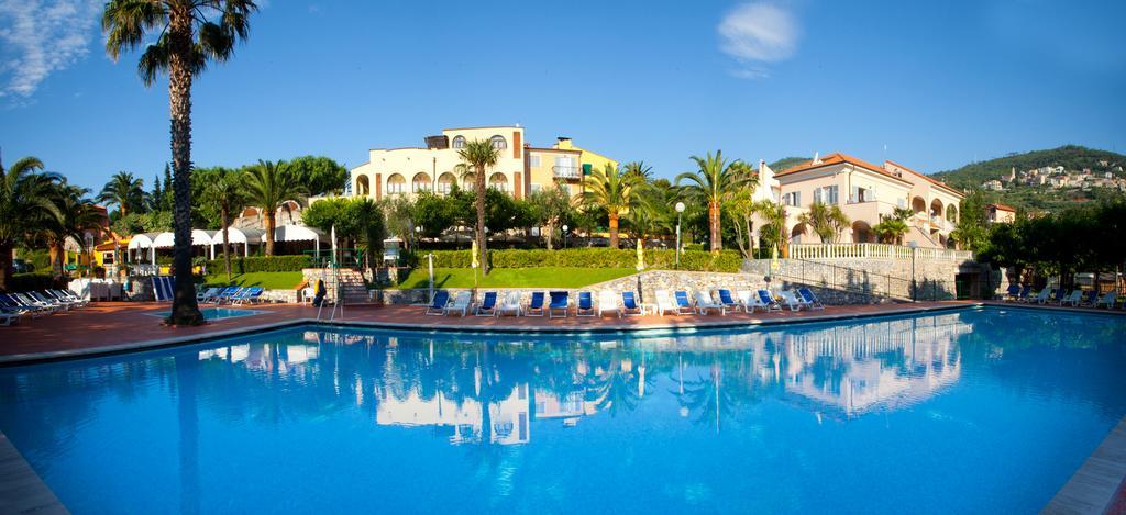 Residence Pian Dei Boschi ปิเอตราลิกูเร ภายนอก รูปภาพ